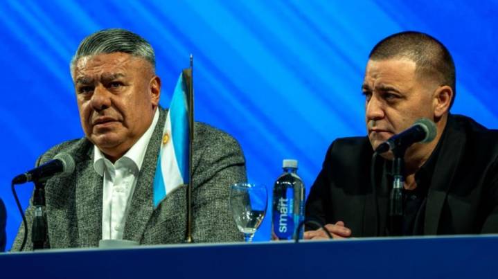 La empresa que compró la mansión atribuida a "Chiqui" Tapia posee otra casa en un country en Pilar y 59 autos de lujo