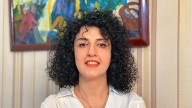 Irán detuvo nuevamente a la Nobel de la Paz Narges Mohammadi durante un homenaje a un abogado