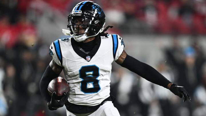 Jaycee Horn remains in concussion protocol but "trending in the right direction"