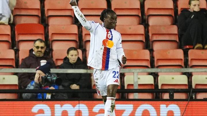 Barcelona and Lyon top Women's Champions League standings, Chelsea routs Roma