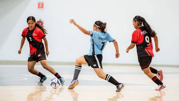 Perú brilla con cinco medallas en Asunción 2025