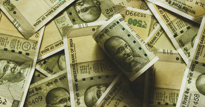 Rupee Hits New Record Low, Weakens Below 90.50 Against US Dollar