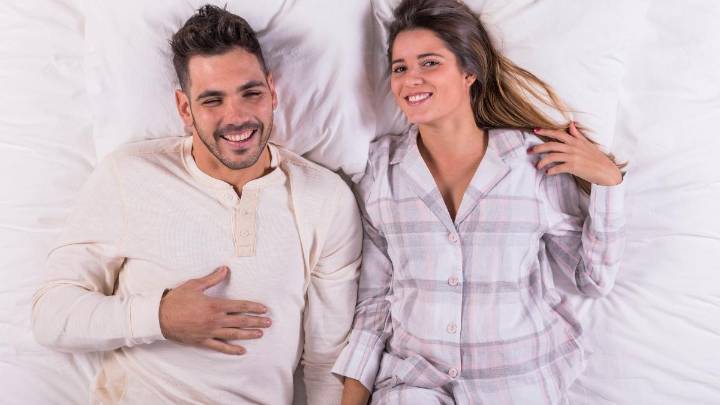 ¿Cada cuánto debemos cambiarnos el pijama, sobre todo si dormimos acompañados?