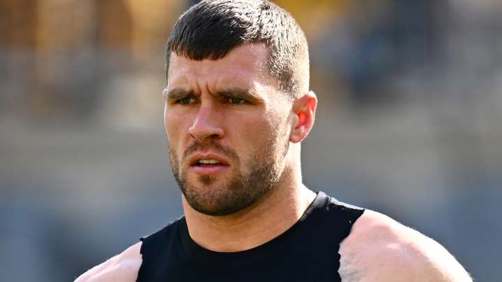 T.J. Watt Suffers Partially Collapsed Lung Following Treatment At Steelers Facility