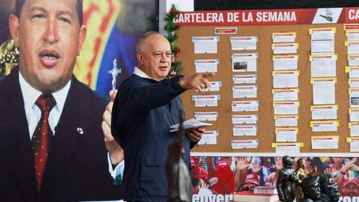 "¿No fue porque le tuvo miedo al pueblo manifestando o porque no movió gente?": Cabello sobre María Corina Machado y el Nobel 10 de diciembre de 2025 | País Cabello indagó sobre cuál será la verdadera