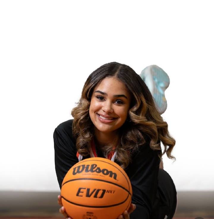 Jayda Washington Shines as Umatilla Opens Season on a Roll