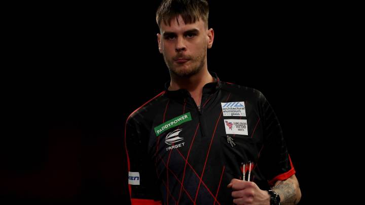 'Biggest let down of my life' - Darts star opens up on ban after failed drugs test