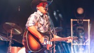 Aaron Watson returns to area for “Family Christmas” shows