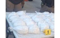 Detienen a pareja con más de 30 kilos de cristal en carretera a Ciudad Juárez