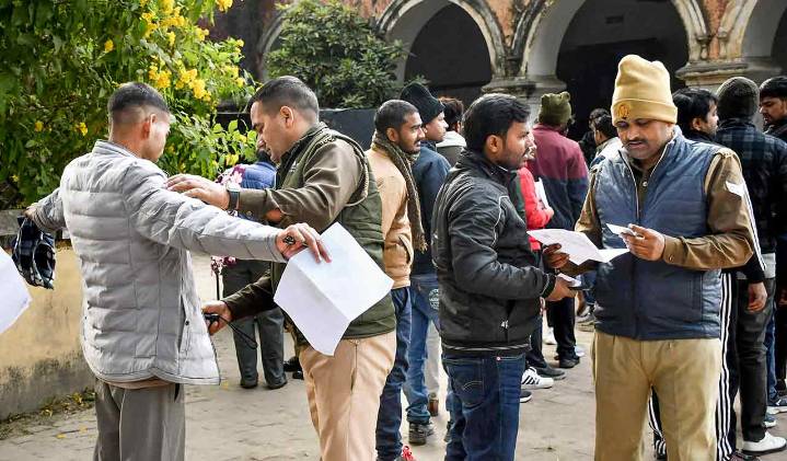 JKPSC conducts CCE as per schedule amid age relaxation row, flight cancellations