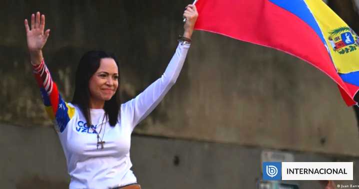 Reportan que María Corina Machado ya está en Oslo y que se reunirá con familiares