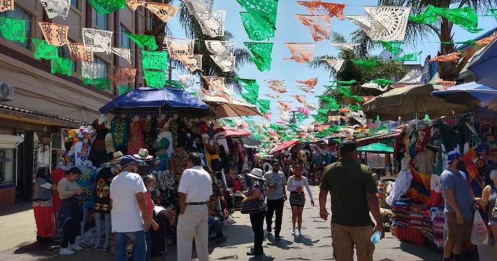 Comerciantes de Avenida Revolución registran incremento sostenido de ventas por la temporada