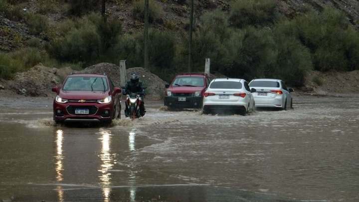 Tras las lluvias, el Gobierno informó la situación en los departamentos
