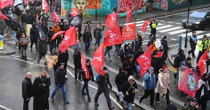 Birmingham Council faces 'financial penalty' as deadline set to be missed due to bins strike