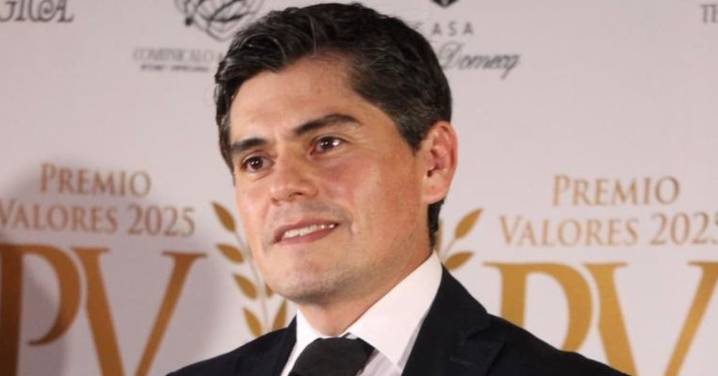 ¿Quién es Juan Antonio Ixtláhuac? Alcalde de Zitácuaro, Michoacán