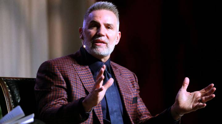 Kurt Warner shares worrisome concerns over Philip Rivers NFL return