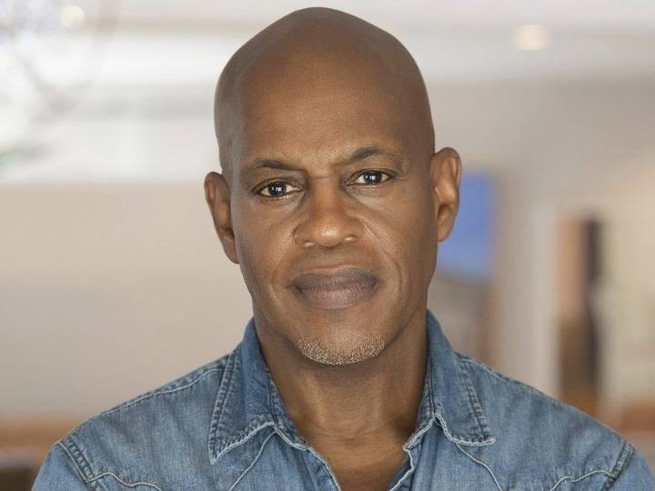 Son arrested after singer Jubilant Sykes is stabbed to death