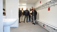 El campo de El Bayu ya tiene vestuarios nuevos tras finalizar las obras de renovación integral a cargo del Ayuntamiento de Siero