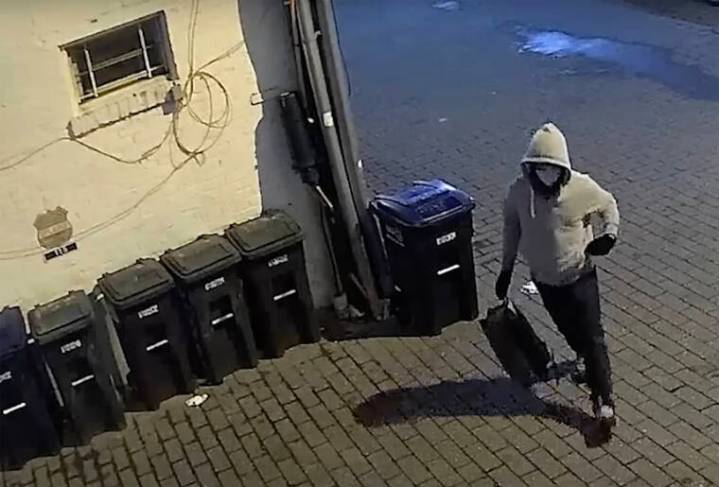 Suspect arrested in inquiry into pipe bombs in DC before Jan. 6 riot