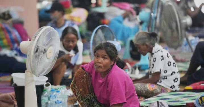 Thailand launches air strikes against Cambodian military