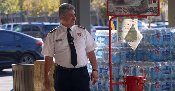 'There's a lot of need': Salvation Army seeking volunteers this holiday season