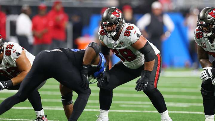 Ben Bredeson, Cade Otton listed as out of practice for Bucs on Monday