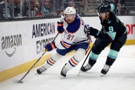 Oilers Celebrate McDavid's Hat Trick In 9