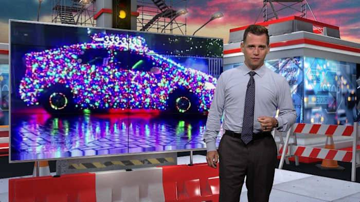 ‘Tis the season: Is it legal in Florida to place holiday lights on your car?