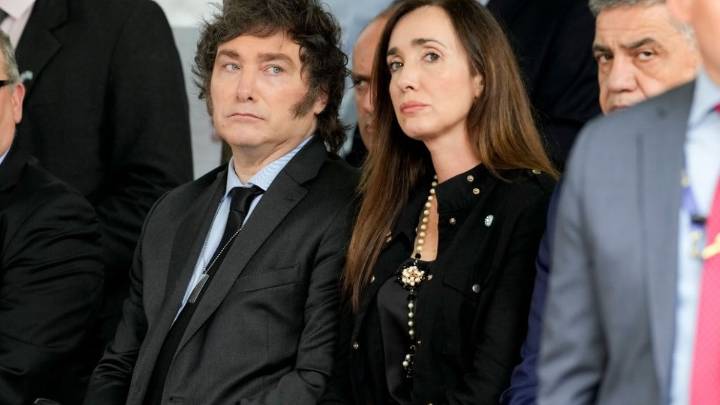Con Milei y Villarruel de viaje, ¿quién es hoy el presidente de Argentina? A partir de la ausencia del presidente y la vicepresidenta se activó la sucesión constitucional.
