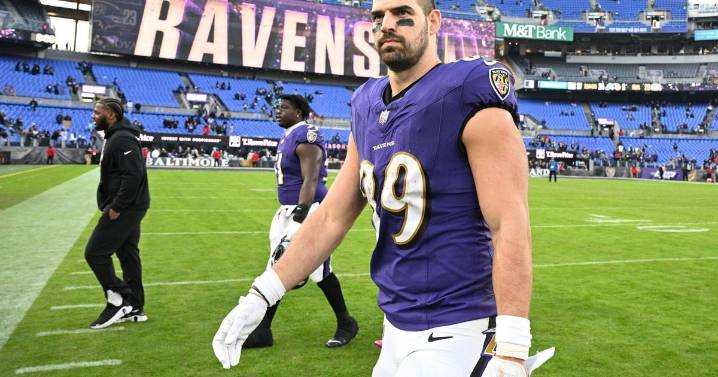 Baltimore Ravens, tight end Mark Andrews agree to three