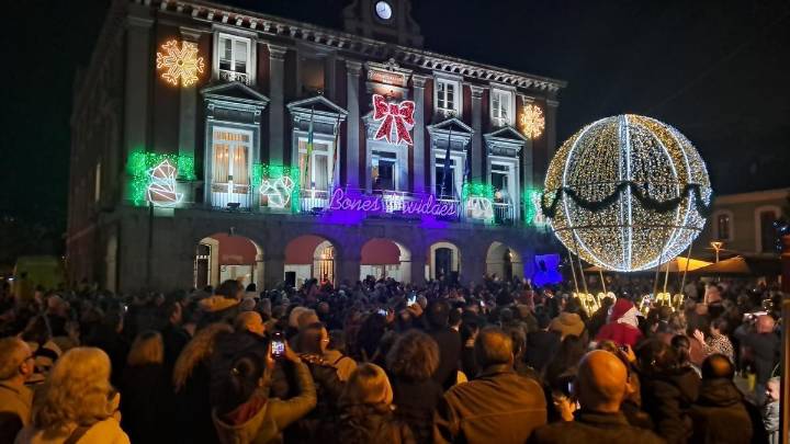 En Mieres ya es Navidad: este viernes, el encendido de la iluminación y las primeras actividades
