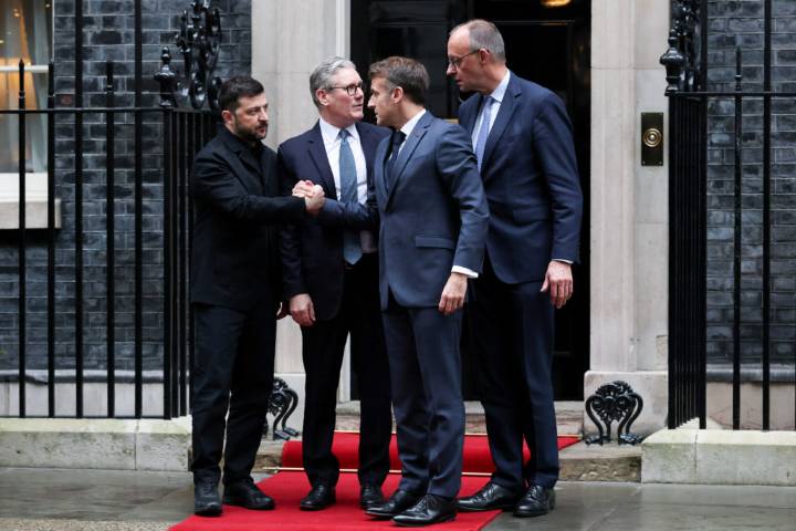 Zelenskyy holds talks in London with European allies on U.S.