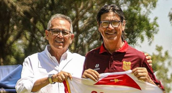 Liga 1: Directiva de Atlético Grau le renueva la confianza al técnico Ángel Comizzo