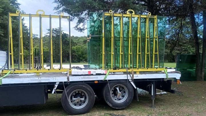 Un joven de 22 años murió aplastado por varias placas de vidrio en un hotel