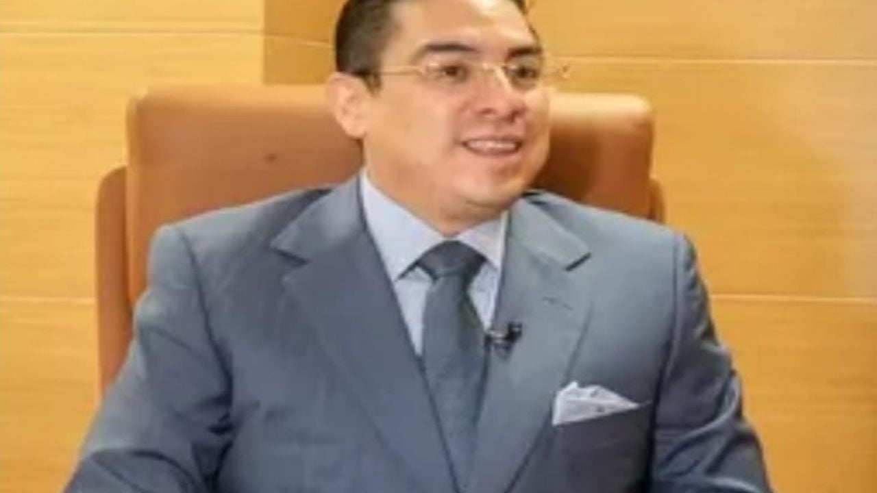 ¿Qué sabemos de “Lord Relojes”, el funcionario aduanero al que EU le quitó la visa?