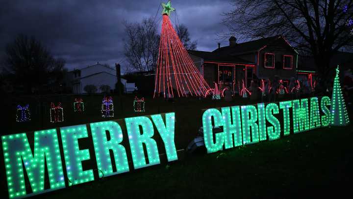 See which Akron-area restaurants are open Christmas Eve, Christmas Day