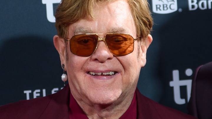 Elton John hits back at claims his house is 'dirty'