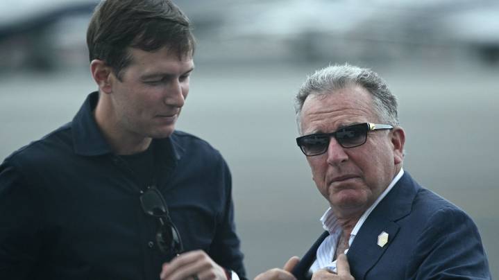 U.S. and Ukraine hold marathon talks in Miami on Trump's peace plan