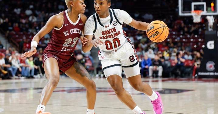 Latson, Edwards lead No. 3 South Carolina to 106-42 win over North Carolina Central