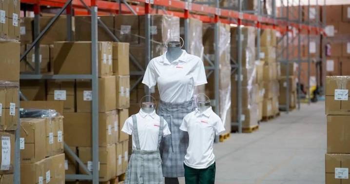 Uniformes escolares gratuitos en Sonora: así puedes actualizar las tallas para 2026