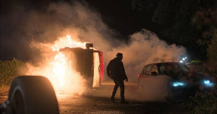 Coronation Street Emmerdale crossover fans 'work out' whose involved in car crash horror