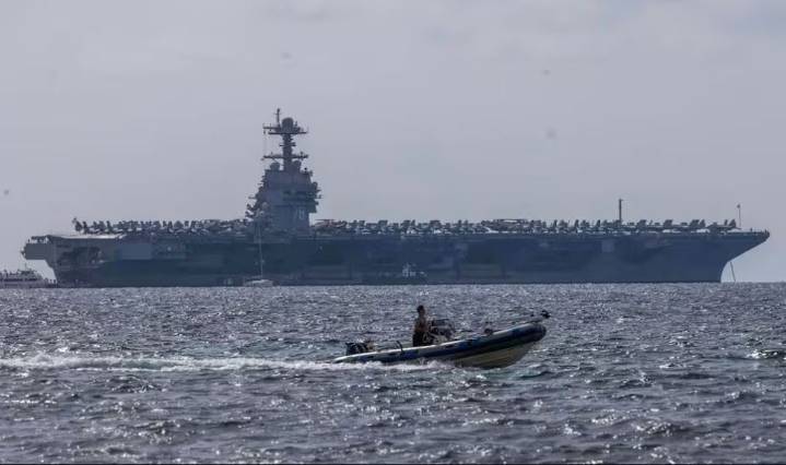La vida dentro del portaaviones más caro y grande del planeta, el Gerald R. Ford de Estados Unidos