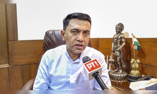 Licences of tourist establishments in Goa flouting norms will be cancelled: CM Sawant