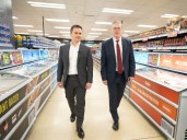 Ex-Tory Iceland boss Richard Walker set to become Labour peer