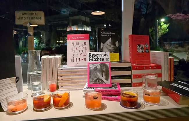 Comparte Dua Lipa su amor por los libros en CDMX