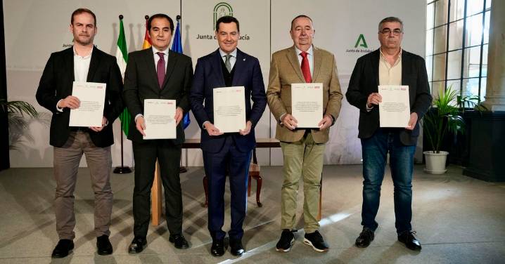 Andalucía comienza a transformar su administración pública para acercarla al ciudadano