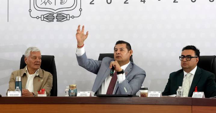 “No estoy haciendo carrera presidencial”: Armenta marca distancia