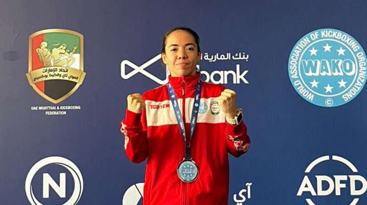 Natalia Reveles conquista plata en Mundial de Kickboxing