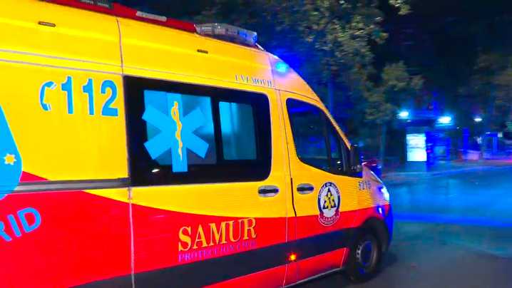 Dos apuñalados por la espalada en Usera, uno de ellos herido en estado grave