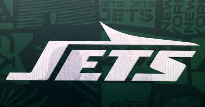 NY Giants mock draft: Would they really trade No. 1 pick to the Jets?